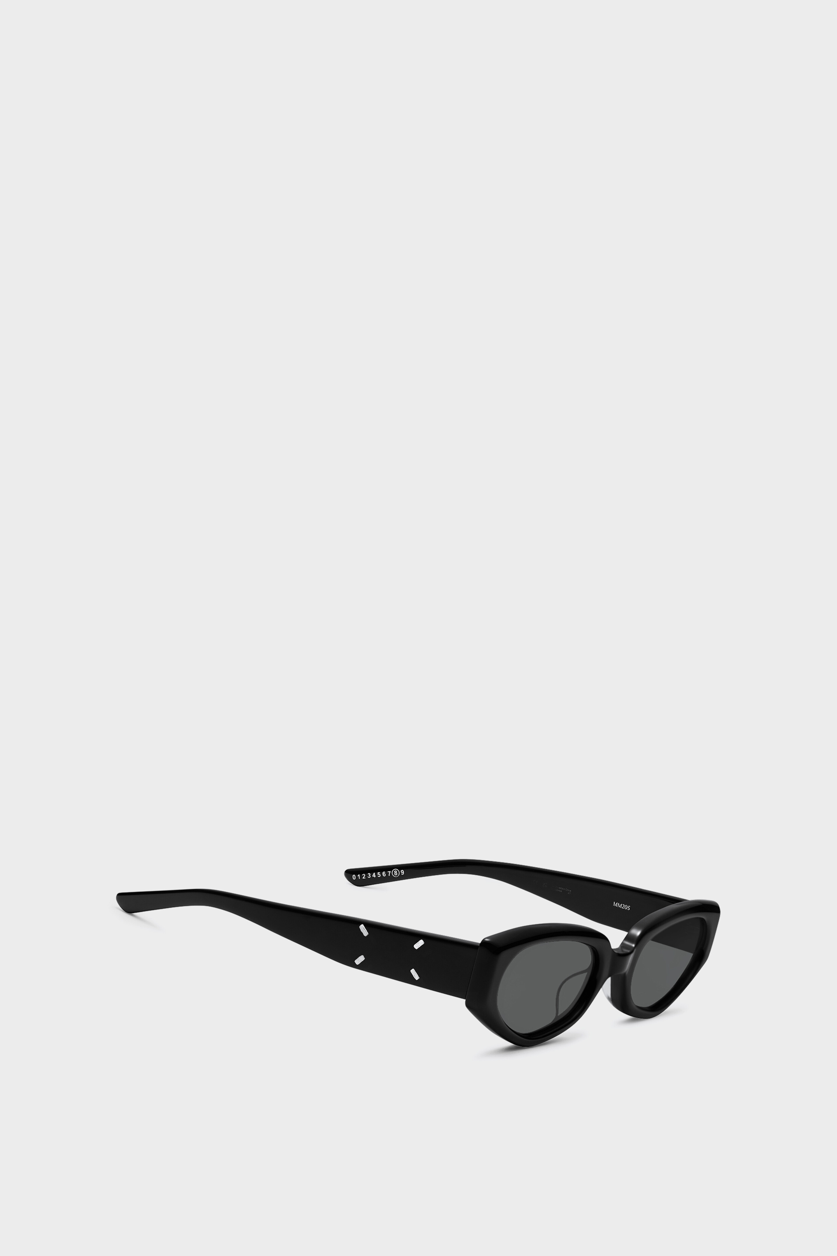 Black Minimalist Sunglasses x Gentle Monster​ | Maison Margiela