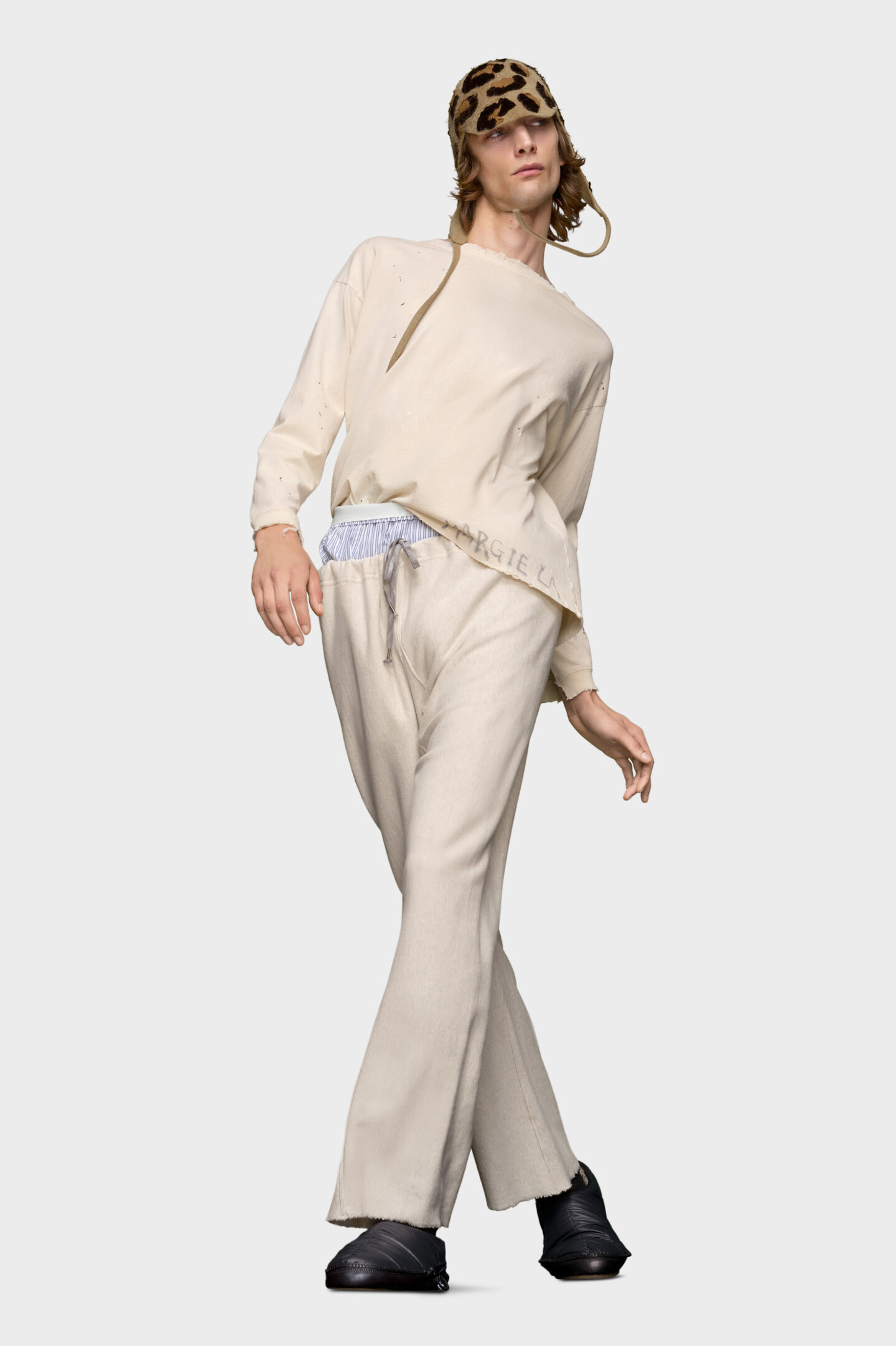 新品同様 Maison Margiela 長袖 Tシャツ 2020年 50サイズ MM6 Maison Margiela (エムエムシックス メゾン マルジェラ
