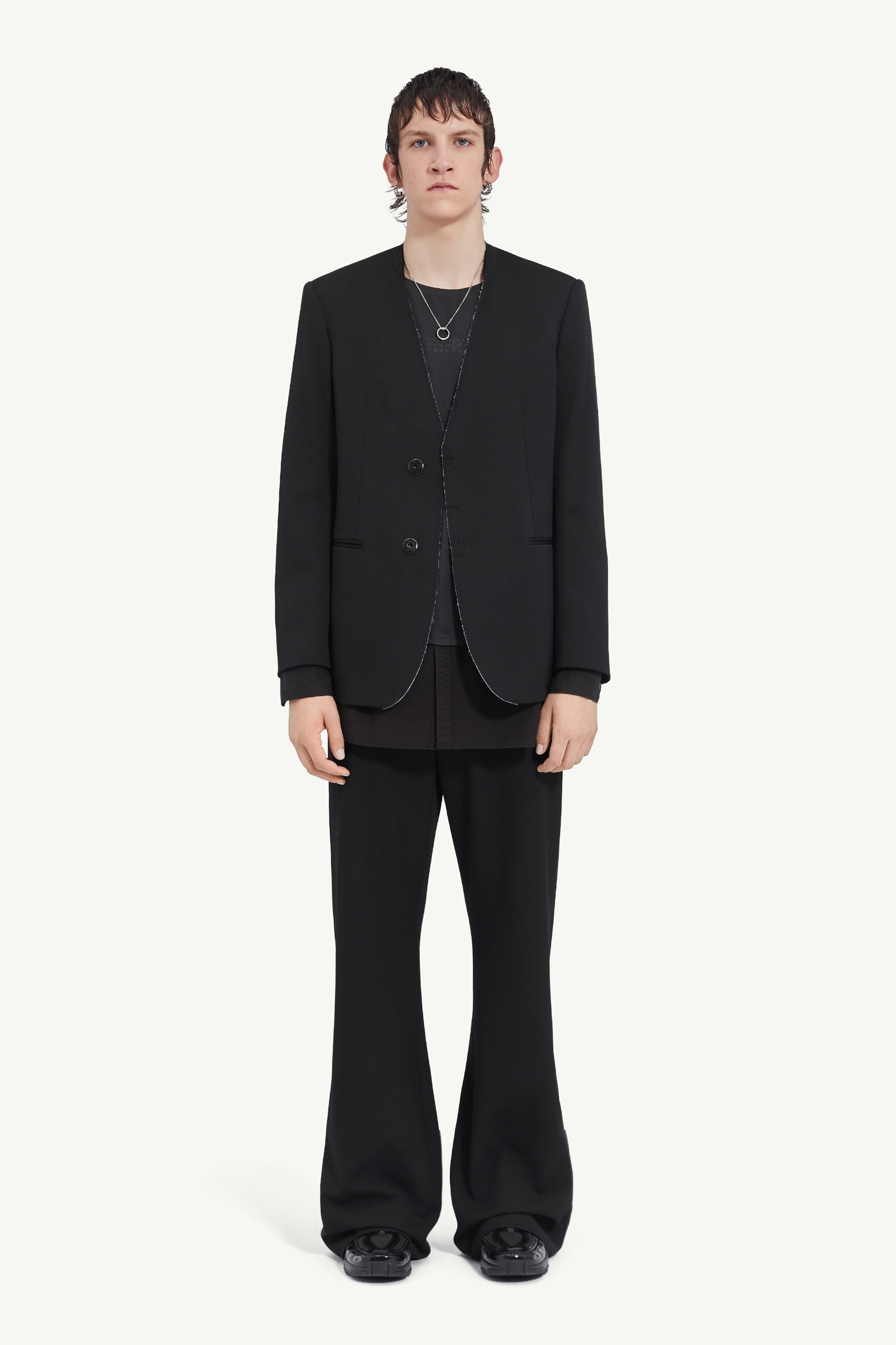 Collarless suit jacket