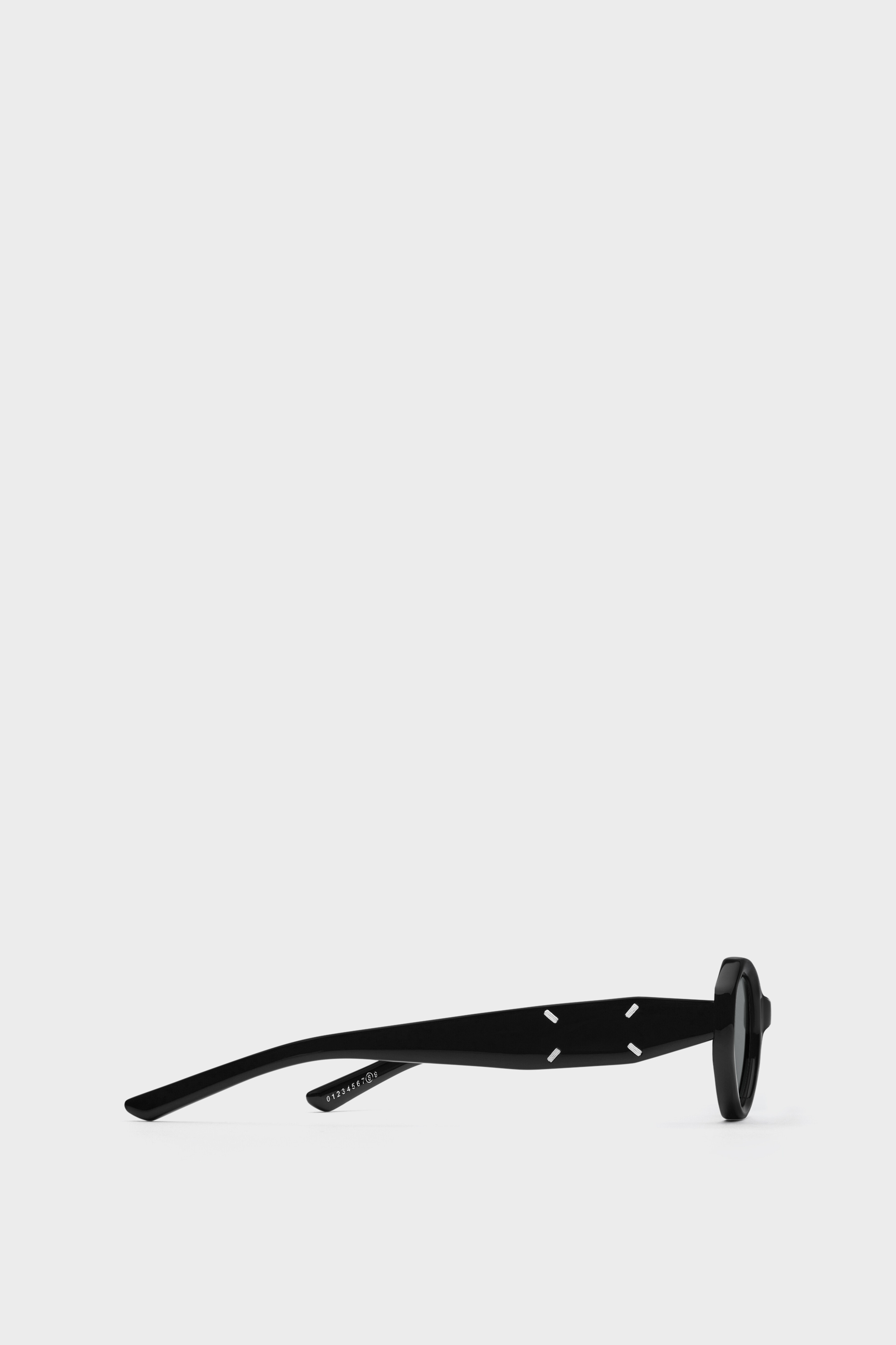 GM Maison Margiela - MM204 01 mm204 ブラック Maison Margiela - MM204 01 | Gentle Monster JP 公式オンラインストア