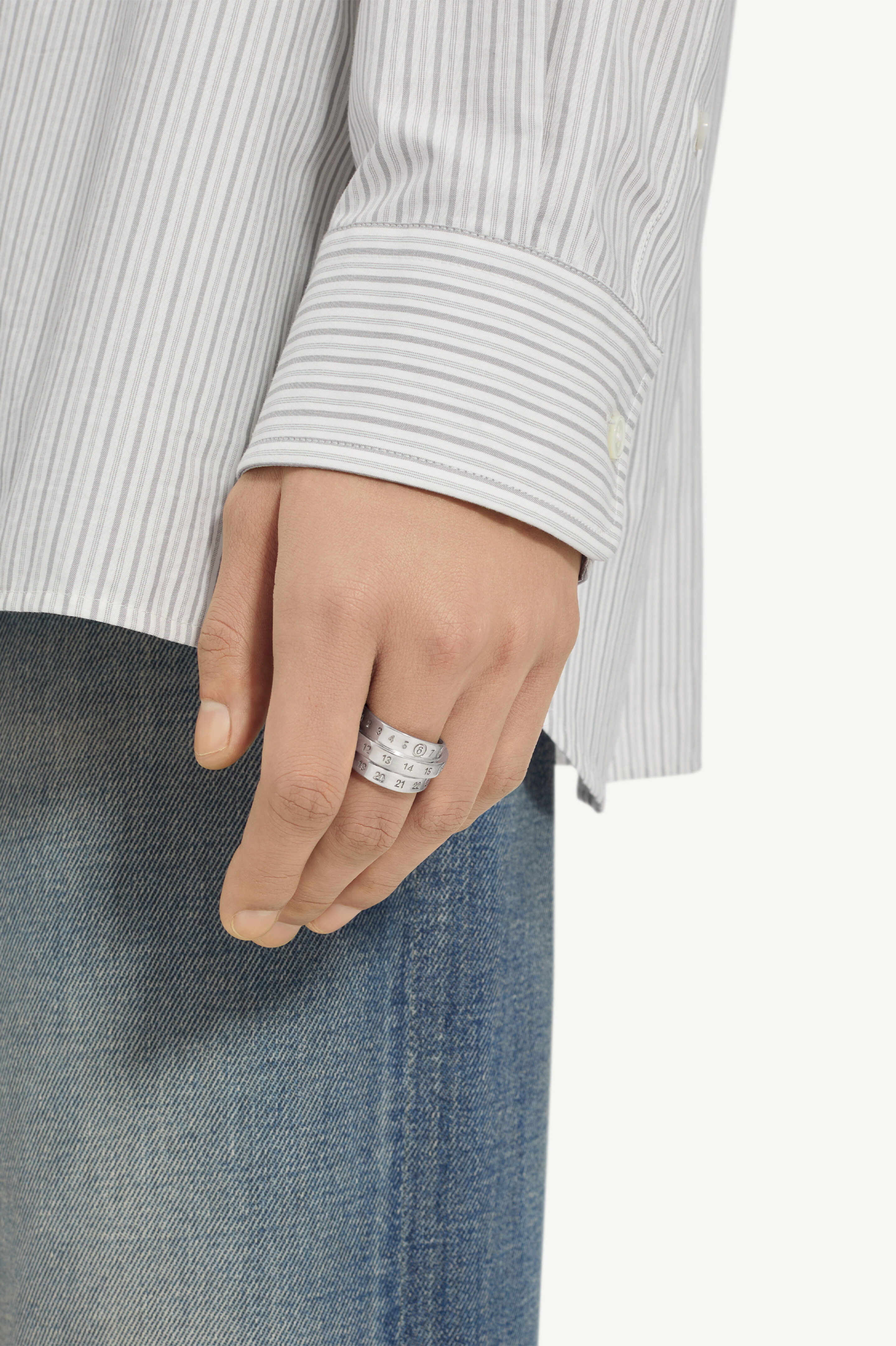 Women's Triple Logo Numeric Signature Ring | MM6