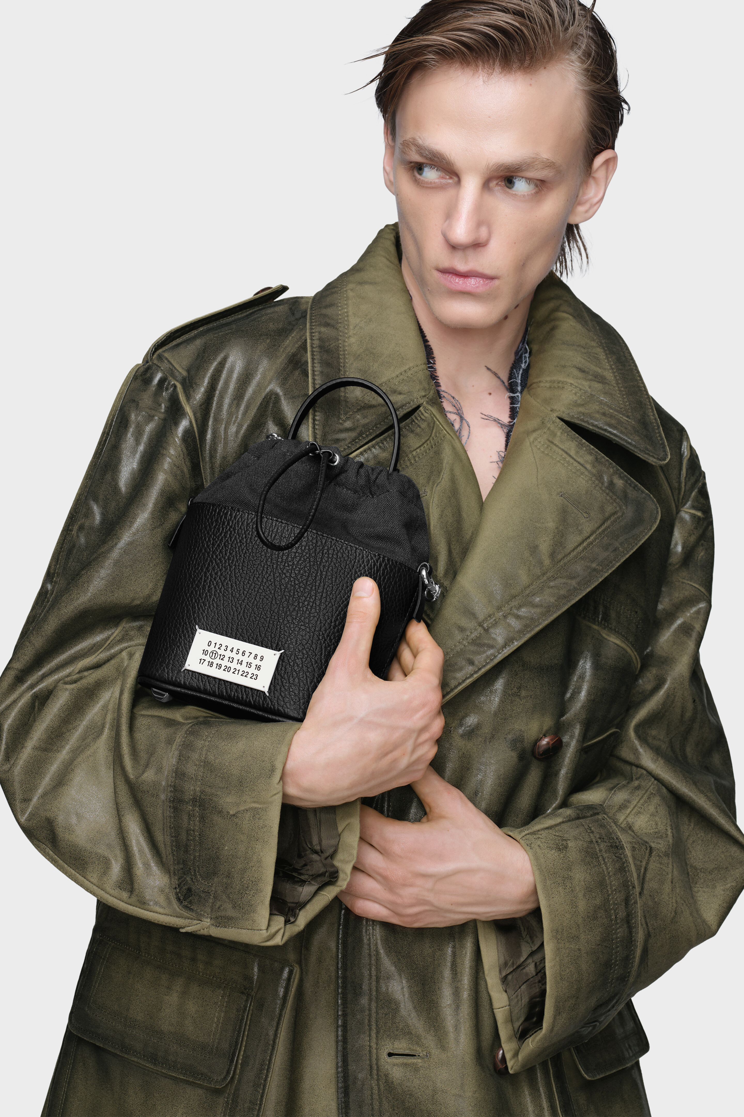 Maison Margiela メゾンマルジェラ　5ACメゾンマルジェラ【最終】 5AC バケツスモールショルダーバッグ | メゾン・マルジェラ