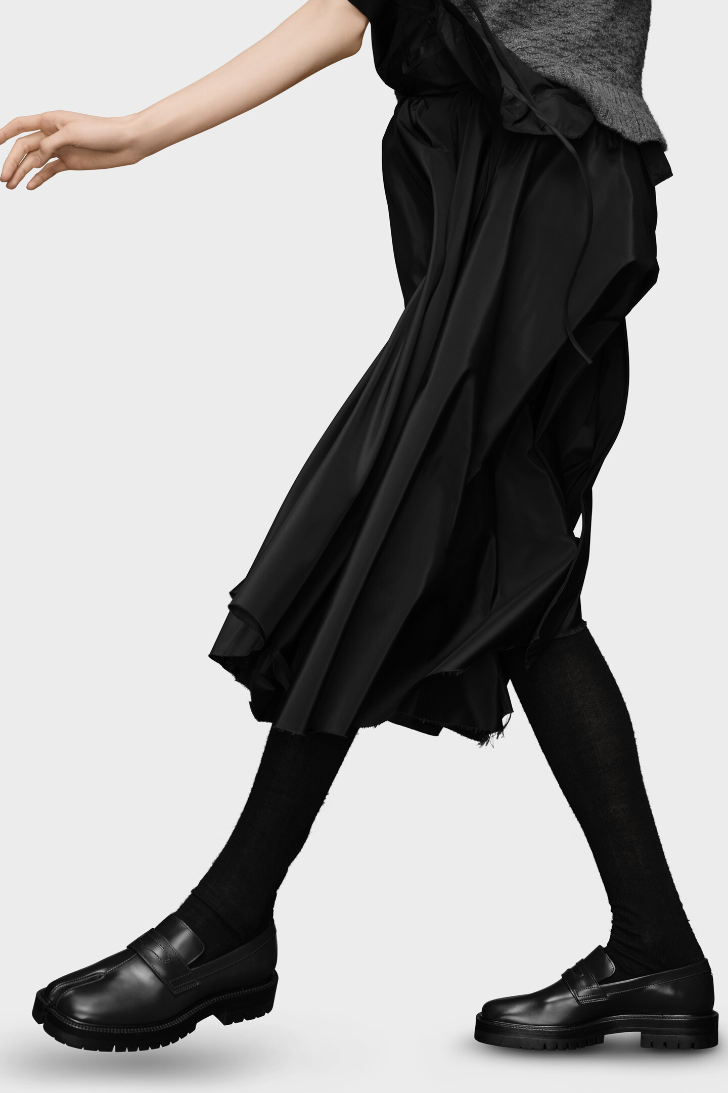 Women's Black Calf Leather Tabi Loafers | Maison Margiela