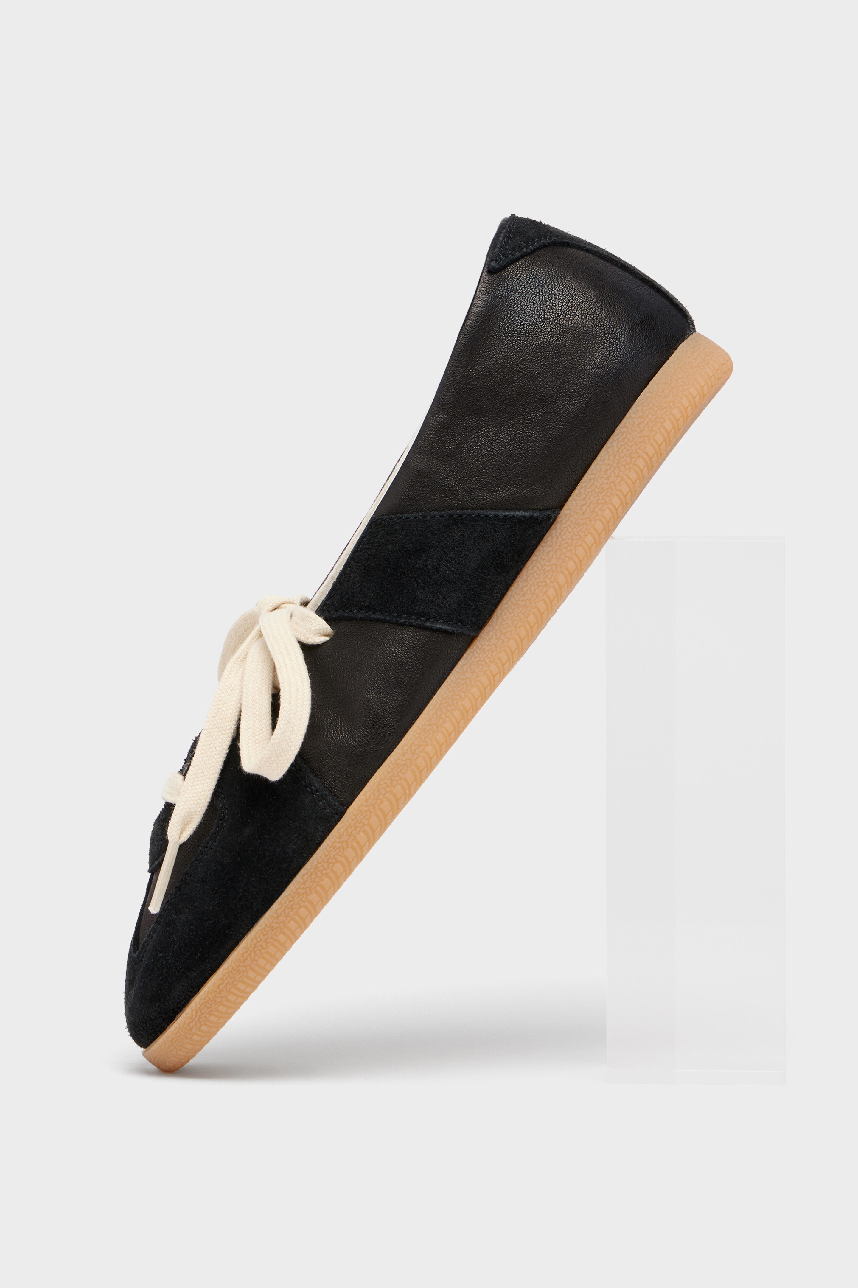 Black Replica Soft Laced Ballet | Maison Margiela Official