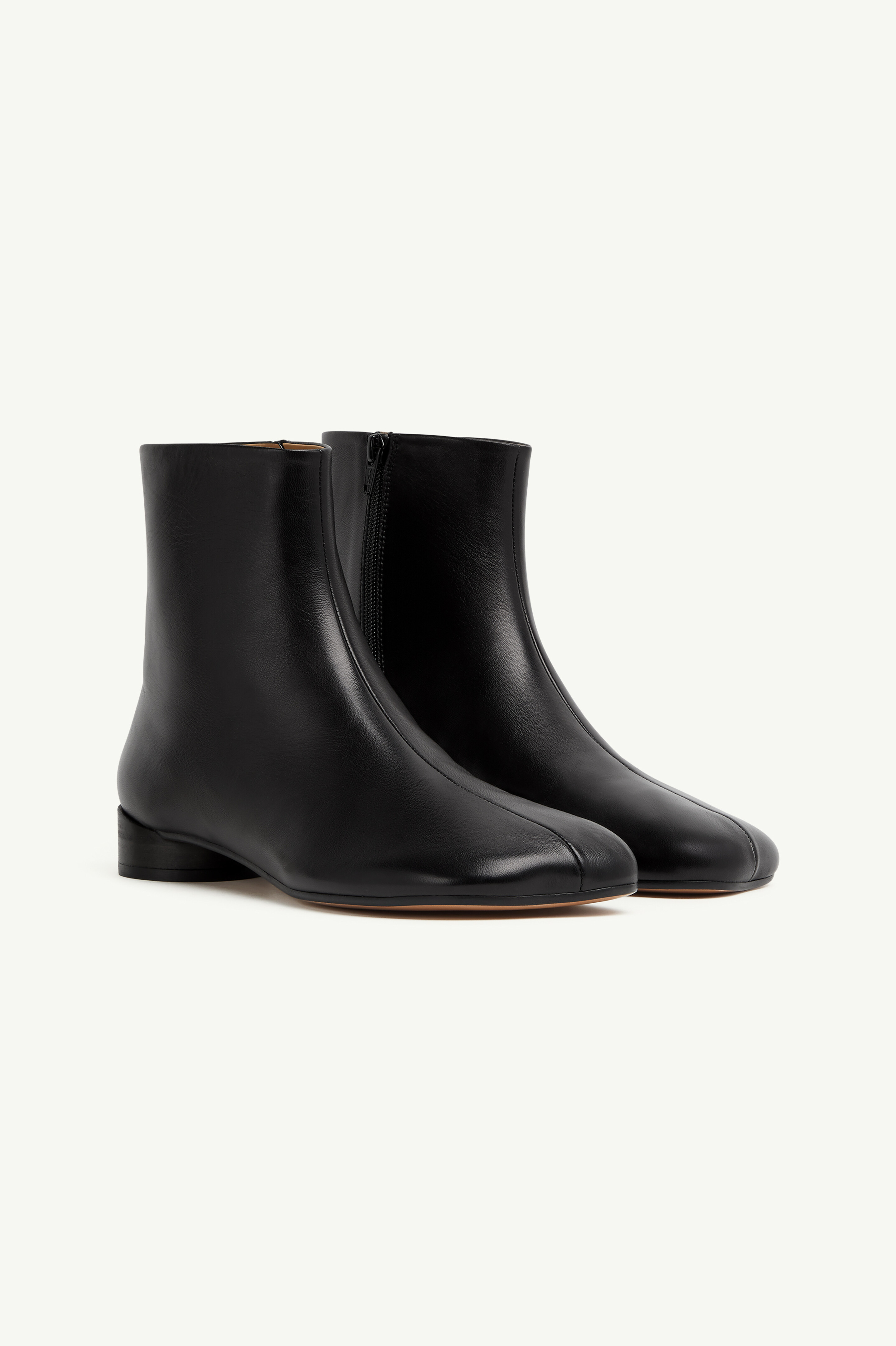 Black Zipped Nappa Leather Ankle Boots | Maison Margiela
