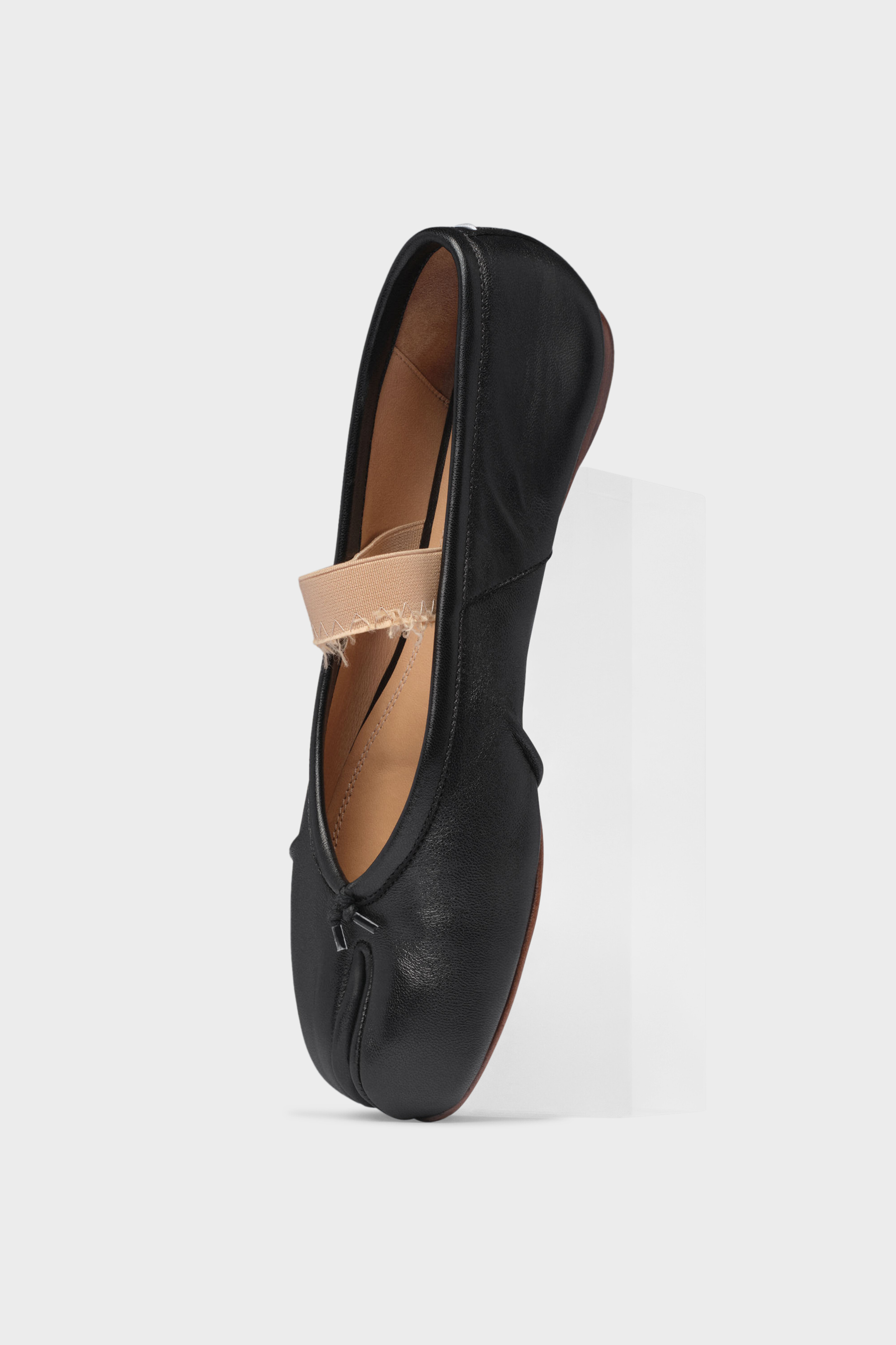 Black Elastic-banded Tabi Ballerina Flats | Maison Margiela