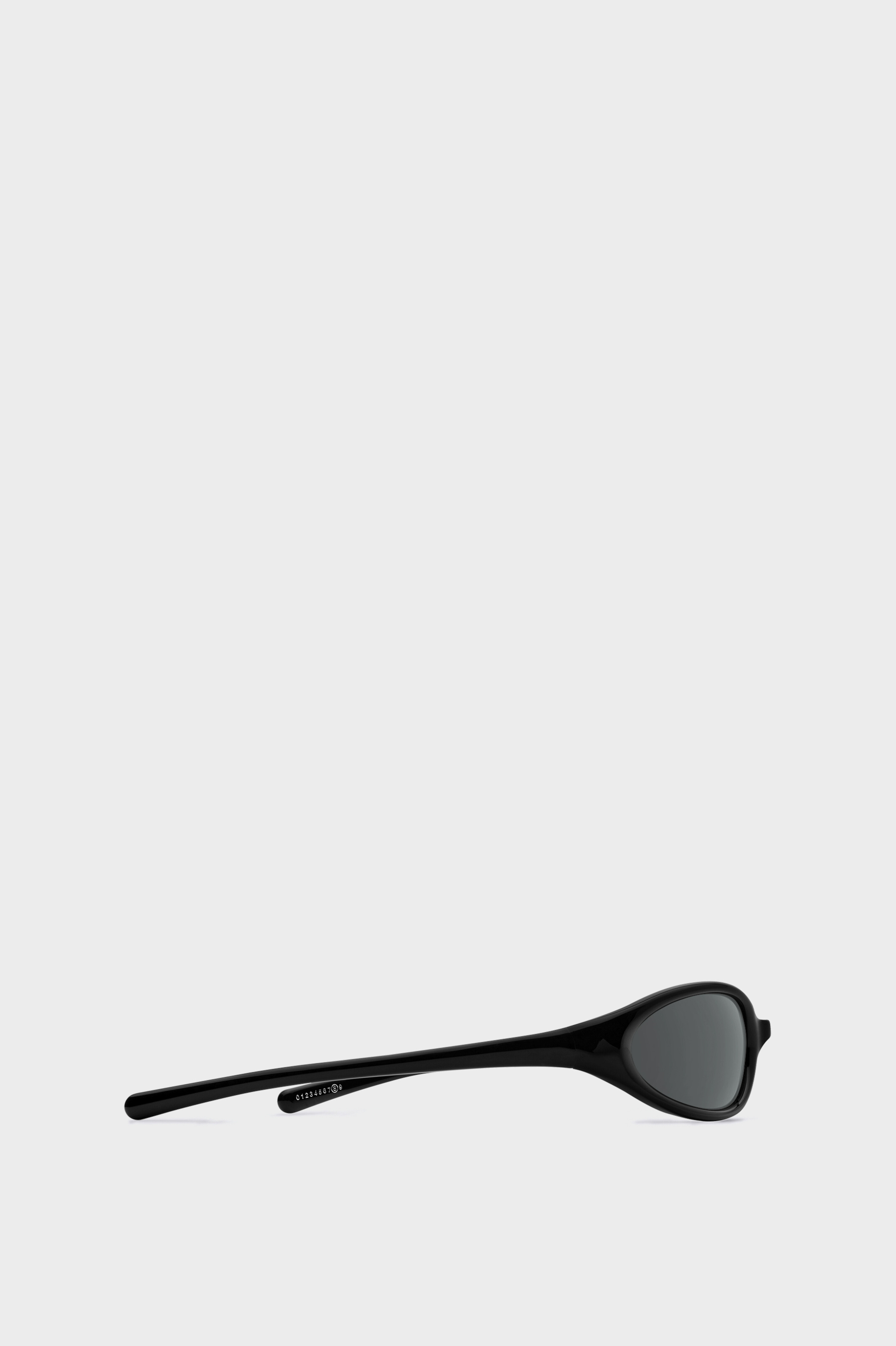 Black Oval Sunglasses x Gentle Monster​ | Maison Margiela