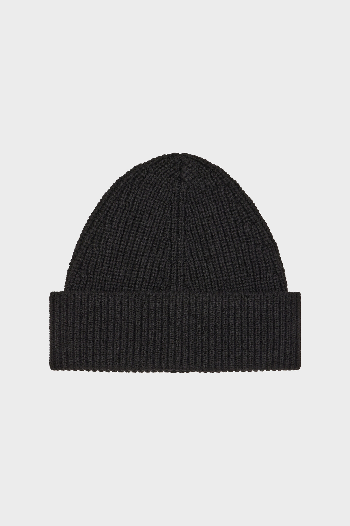Four-stitches beanie