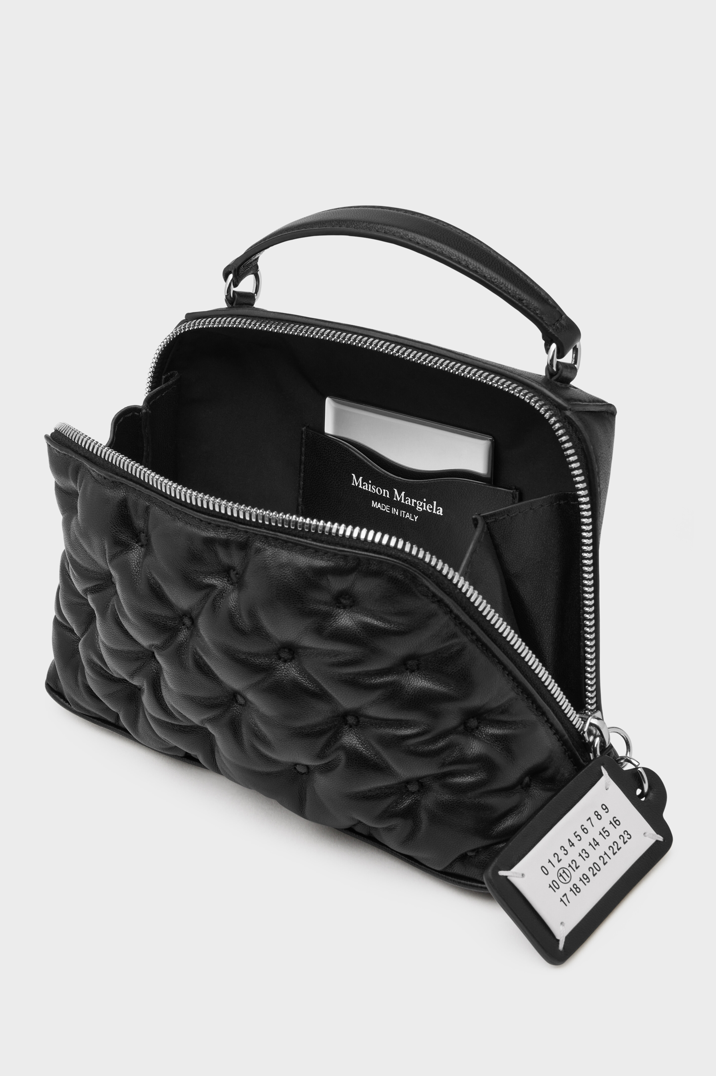 ■ Maison Margiela Glam Slam トラペゾイド バッグ ■ Glam Slam Trapezoid Bag | Maison Margiela