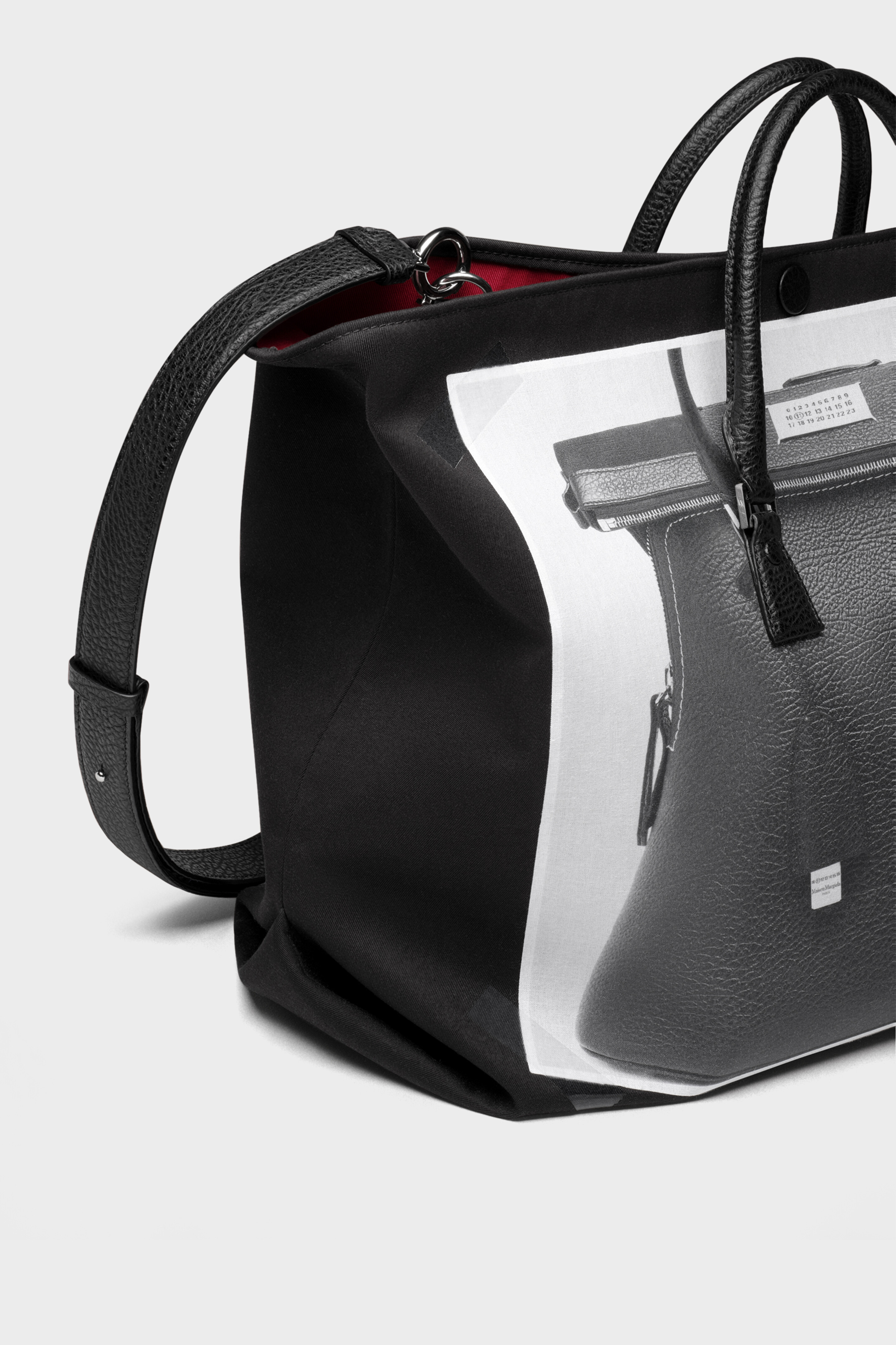 Black Trompe L'Oeil 5AC Classique Medium Tote Bag