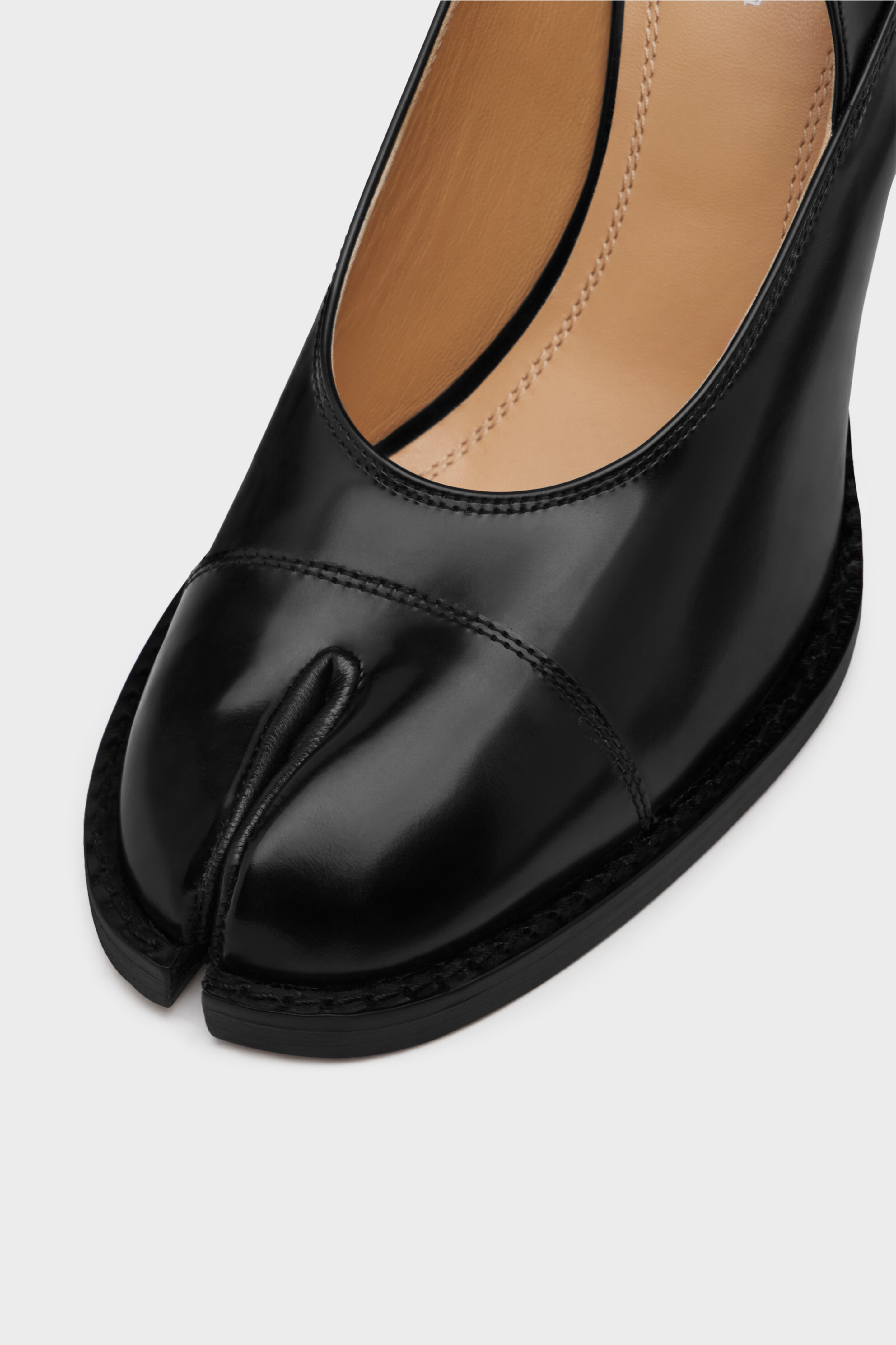 Masion Margiela tabi ハイヒール Maison Margiela 70mm Tabi Monster Velvet Embellished Pumps
