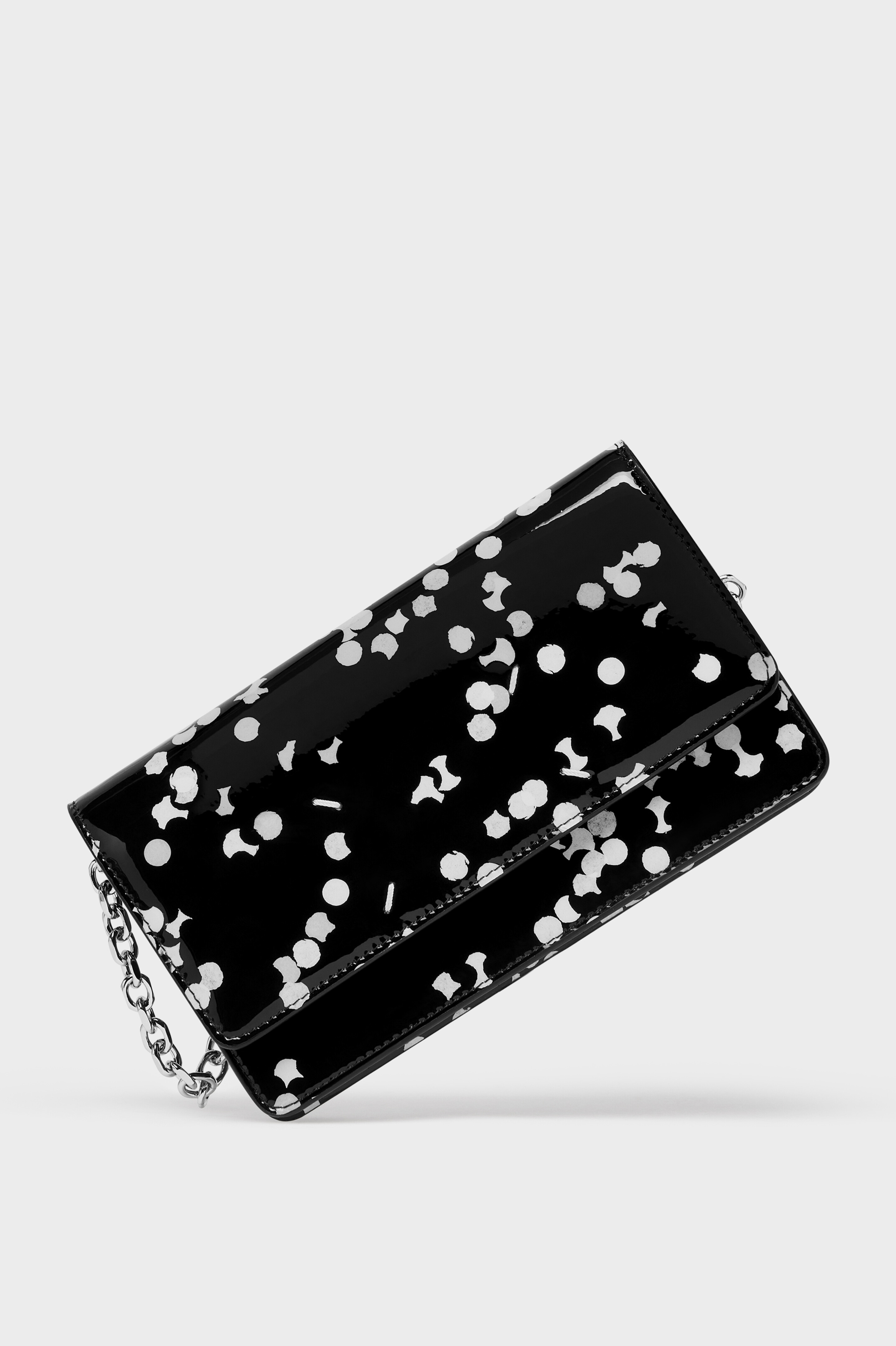 Wallet on Chain Medium