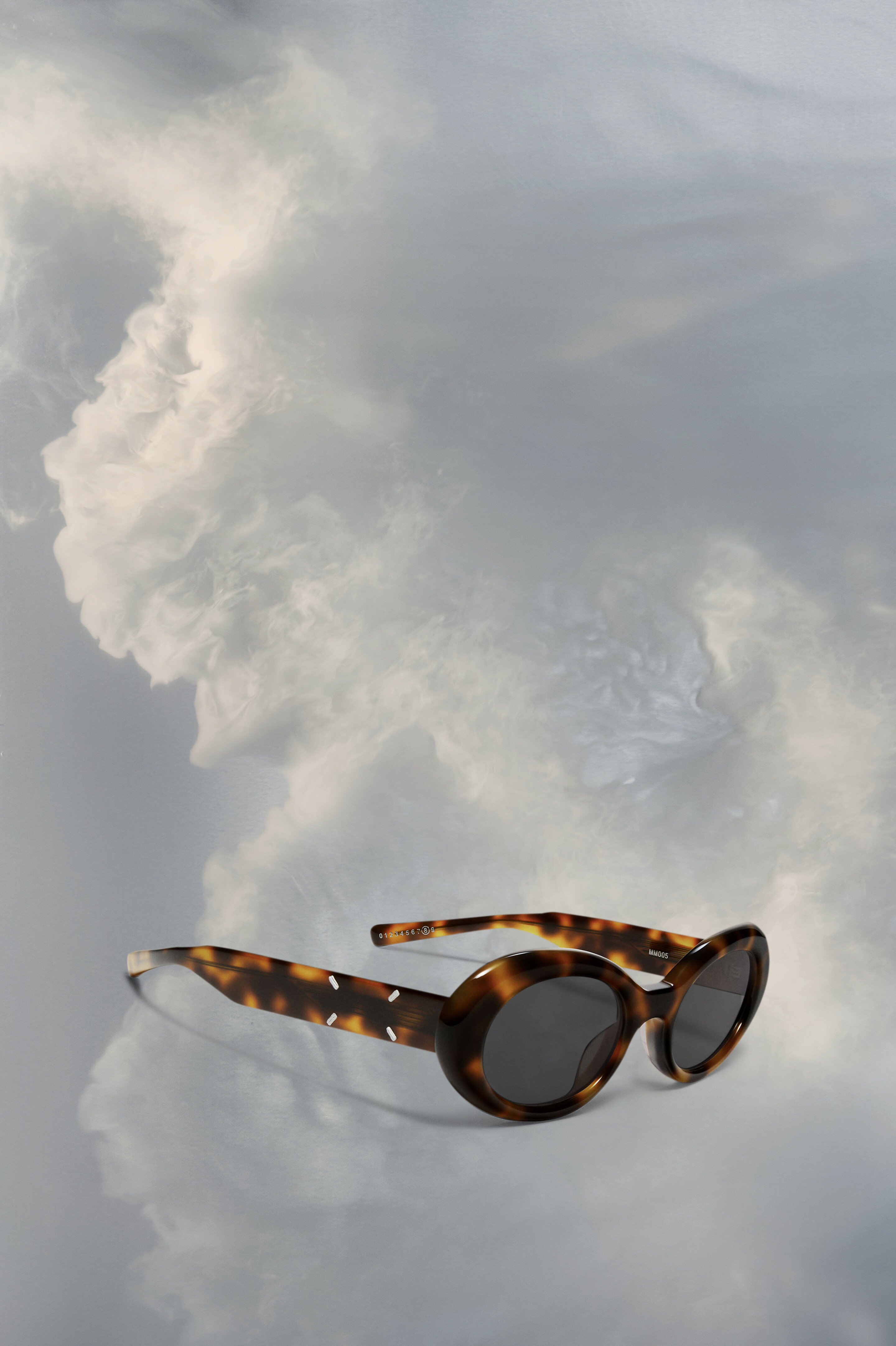 Tortoise Oval Sunglasses MM x Gentle Mm005 | Maison Margiela