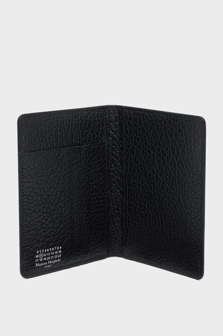 PASSPORT WALLET